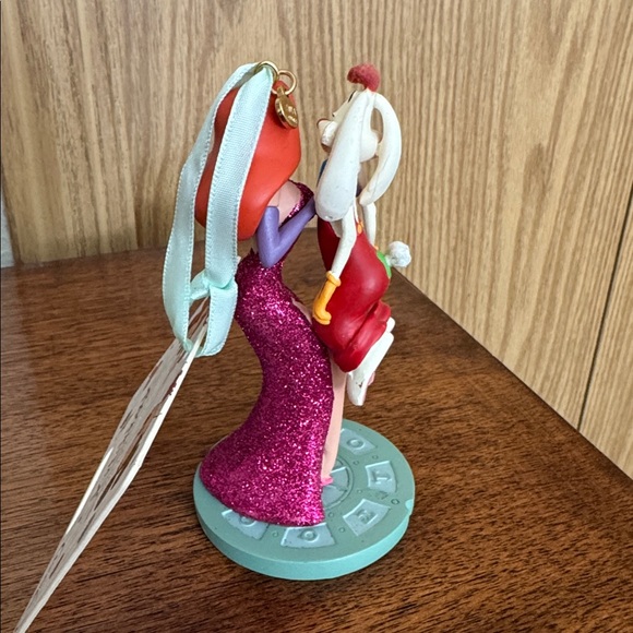 Roger Rabbit Jessica Rabbit ornament - Picture 2 of 3